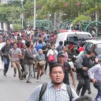 kesaksian-warga-4-terduga-teroris-sarinah-diduga-bunuh-diri