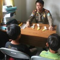 pesta-ngelem-di-bekas-losmen-geng-bocah-sd-sempoyongan