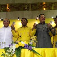 golkar-akan-resmi-mendukung-pemerintahan-jokowi-jk