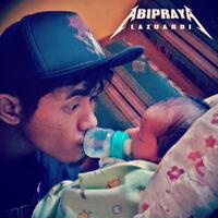 ekspresi-ayah-ketika-melihat-bayi-mereka-lahir-di-dunia-untuk-pertama-kali