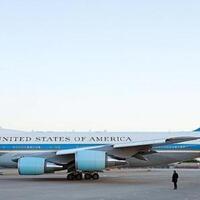 news-boing-boeing-menangi-kontrak-pembuatan-pesawat-air-force-one-yang-baru