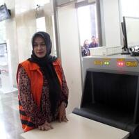 dorce-gamalama-lepas-kangen-dengan-evy-di-rutan-kpk