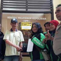 sopir-grabbike--ojek-di-stasiun-cawang-berdamai