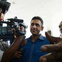 nazaruddin-diperiksa-terkait-2-kasus-korupsi