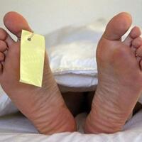 mayat-ditemukan-di-cakung-diduga-dilempar-dari-mobil