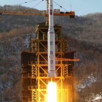korea-utara-luncurkan-roket-jarak-jauh