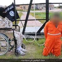 duduk-di-kursi-roda-algojo-islamic-state-libya-dorr-kepala-mata-mata