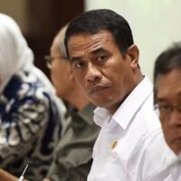 sebelum-ditetapkan-tersangka-mentan-terlebih-dahulu-copot-hi