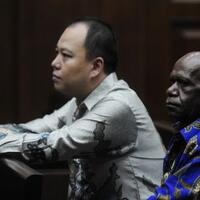 terdakwa-minta-menteri-sudirman-said-dihadirkan-di-sidang