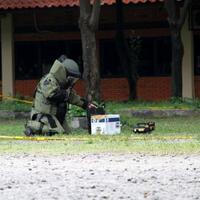 bungkusan-mencurigakan-ditemukan-di-wisma-asri-bekasi