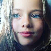 gatsuone-info--gadis-kecil-ini-dijuluki-the-most-beautiful-girl-in-the-world