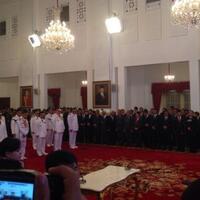 presiden-lantik-7-gubernur--wagub