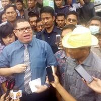 razman-ahok-harus-jamin-hak-warga-kalijodo-sesuai-uud--45