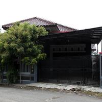 miskin-di-kota-kaya-di-desa