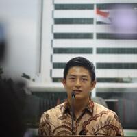 resmi-rio-haryanto-akan-berkiprah-di-f1-bersama-manor