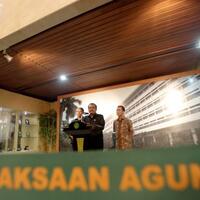 publik-dukung-deponering-bw-dan-as