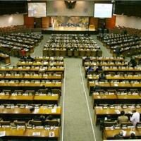 rapat-paripurna-revisi-uu-kpk-ditunda