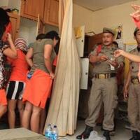 mensos-99-lokalisasi-prostitusi-masih-beroperasi-di-indonesia