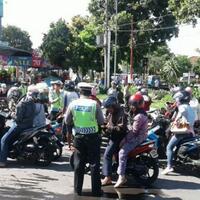 hari-ini-polri-menggelar-operasi-simpatik-helm-nggak-standard-bisa-didenda-250rb