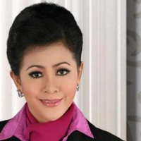 wanita-emas-ahok-doyan-ke-pesta-daripada-blusukan