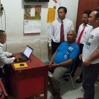 labora-sitorus-diduga-masih-berstatus-polisi