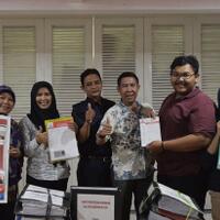 inilah-sosok-tangguh-di-balik-berdirinya-teman-ahok