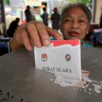 komisi-ii-dpr-berencana-menaikkan-syarat-calon-independen