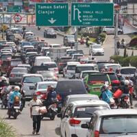 jurus-polisi-antisipasi-kemacetan-saat-libur-panjang