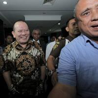 la-nyalla-kabur-ke-singapura-jaksa-agung-serahkan-ke-interpol