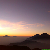 catper-gunung-prau-sensasi-negeri-di-atas-awan