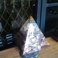 orgonite-dan-gifting