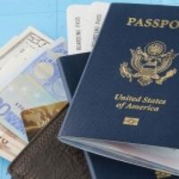 5-cara-hasilkan-uang-selama-traveling