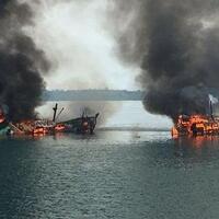 5-kapal-yang-diledakkan-di-kepri-berbendera-malaysia-dan-vietnam
