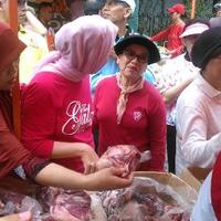 mufidah-kalla-dari-blusukan-hingga-santap-sate-padang