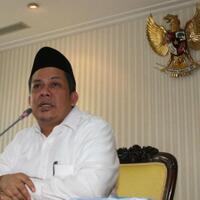 perlawanan-fahri-hamzah