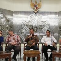 pimpinan-dprd-dki-diduga-memaksa-agar-raperda-reklamasi-diloloskan