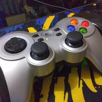 gamepad-logitech-f710---cordless-to-play-in-your-way