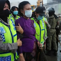 ratna-sarumpaet-diciduk-polisi-dianggap-provokator