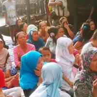 warga-kampung-akuarium-gelar-doa-bersama-di-tengah-penggusuran