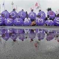 tak-berizin-pengembang-tetap-lakukan-pembangunan-di-pulau-d