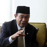 harry-azhar-politikus-yang-tersangkut-panama-papers