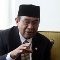 ketua-bpk-harry-azhar-azis-difitnah-saya-dijamin-masuk-surga