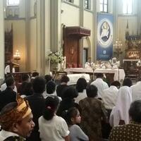 upacara-adat-flores-melepas-jenazah-jacob-nuwa-wea