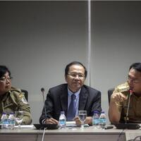 ahok-pastikan-reklamasi-akan-jalan-terus