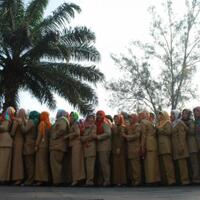 57-ribu-pns--misterius--sedot-gaji-rp137-triliun