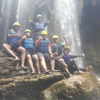 fr-piknik-hore-rafting-di-pekalen-atas-probolinggo