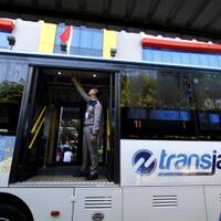 rute-baru-transjakarta-depok-sepi-peminat