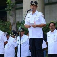 rustam-gusur-pasar-ikan-anak-kena-bully