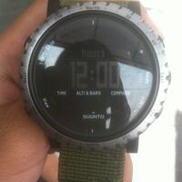 penggemar-jam-suunto