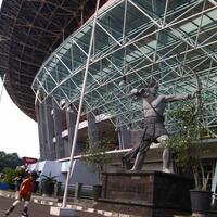 presiden-minta-pagar-di-gbk-dibongkar-dan-dibangun-fasilitas-untuk-disable